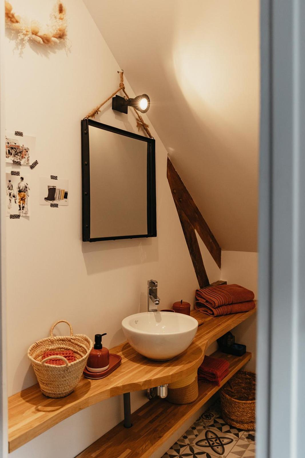 Le Clos Poulain Petits Gites De Charme Et Chambres D'Hotes Familiales Au Calme Proche Bayeux Et Des Plages Nonant Exterior foto